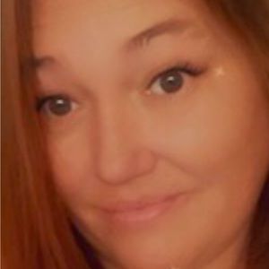 Meet your Posher, Deana